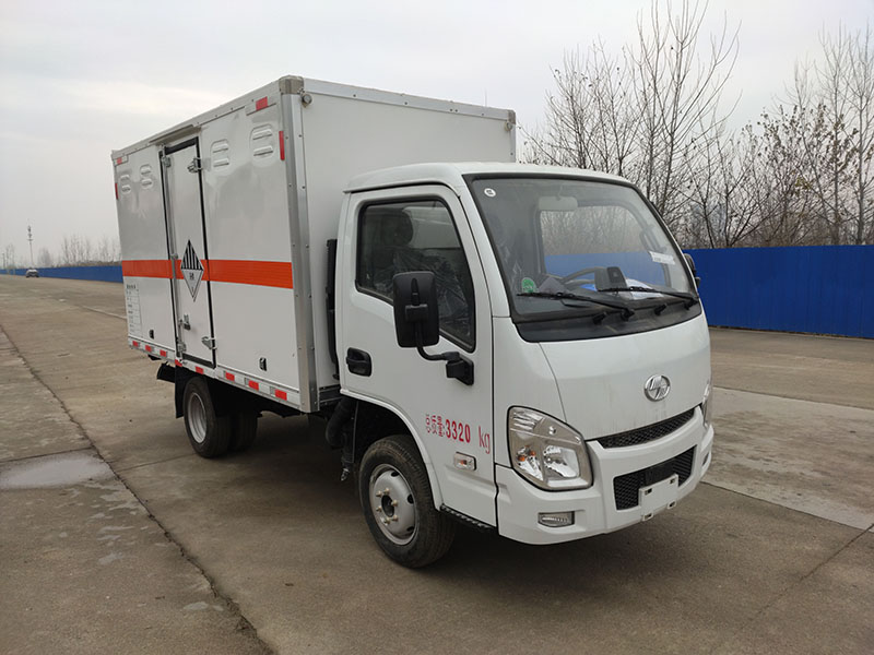 躍進汽油后雙輪危險品廂車